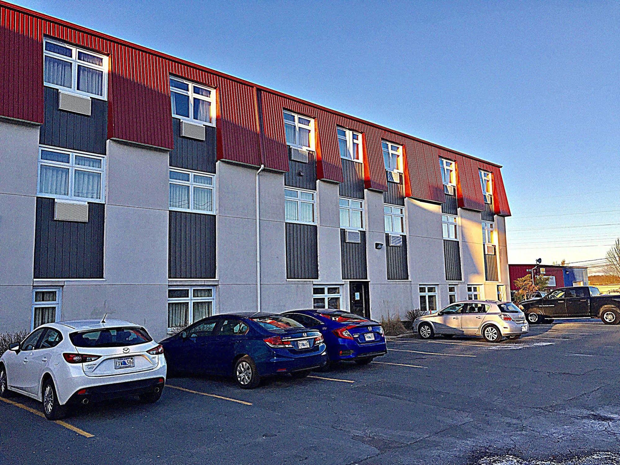 Coastal Inn Dartmouth Exterior foto