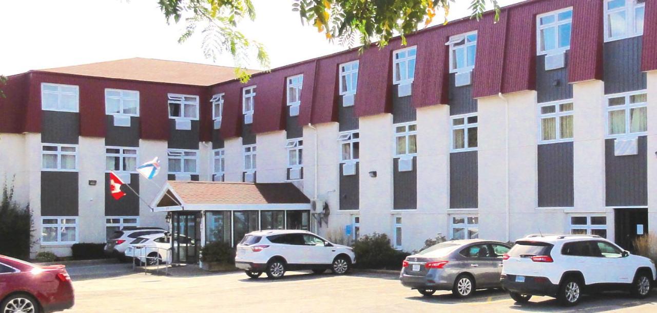 Coastal Inn Dartmouth Exterior foto